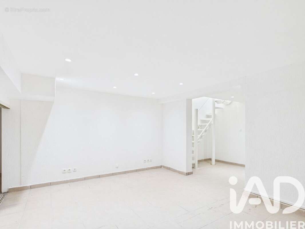 Commerce 45 m² à Nogent-Sur-Marne  - photo 6