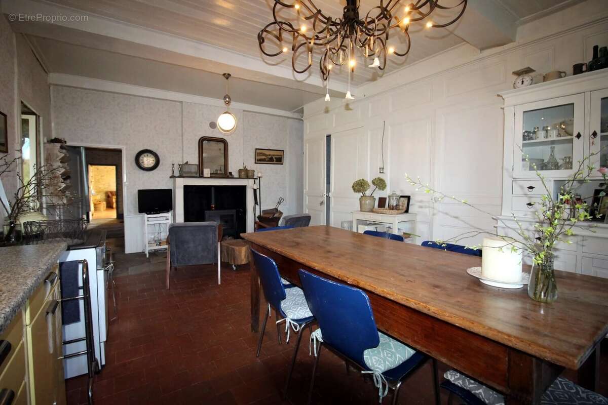 Maison à COIFFY-LE-HAUT