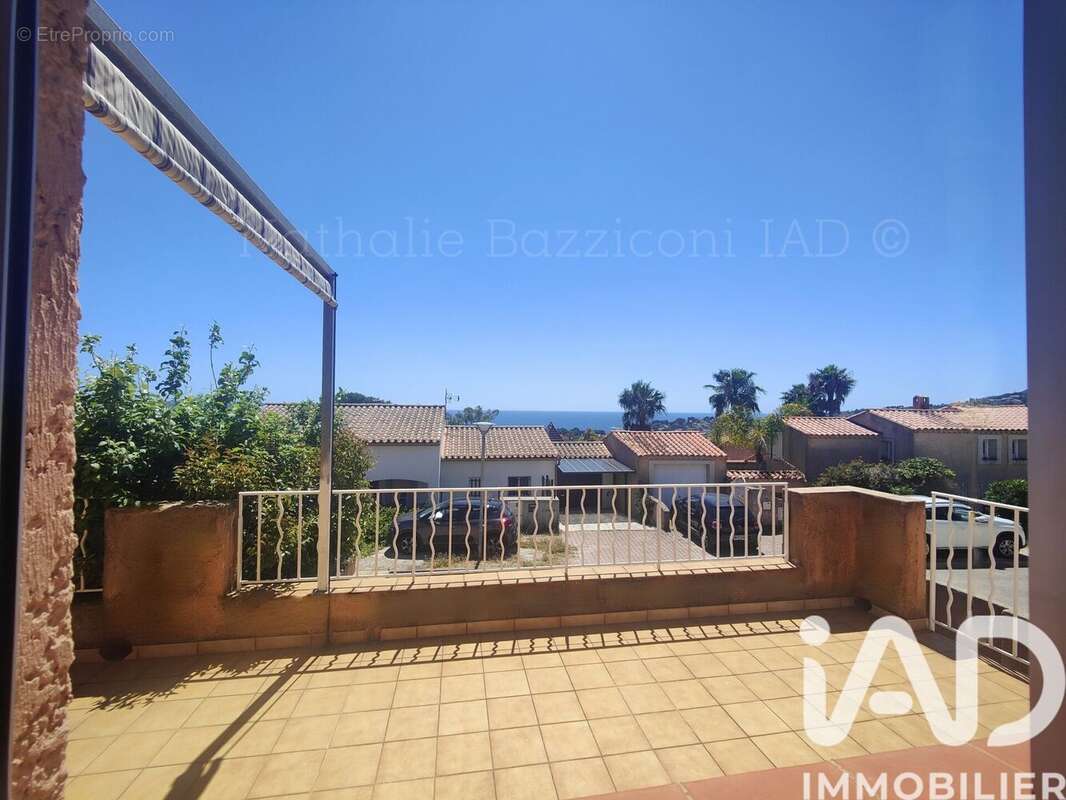 Photo 4 - Maison à CARQUEIRANNE