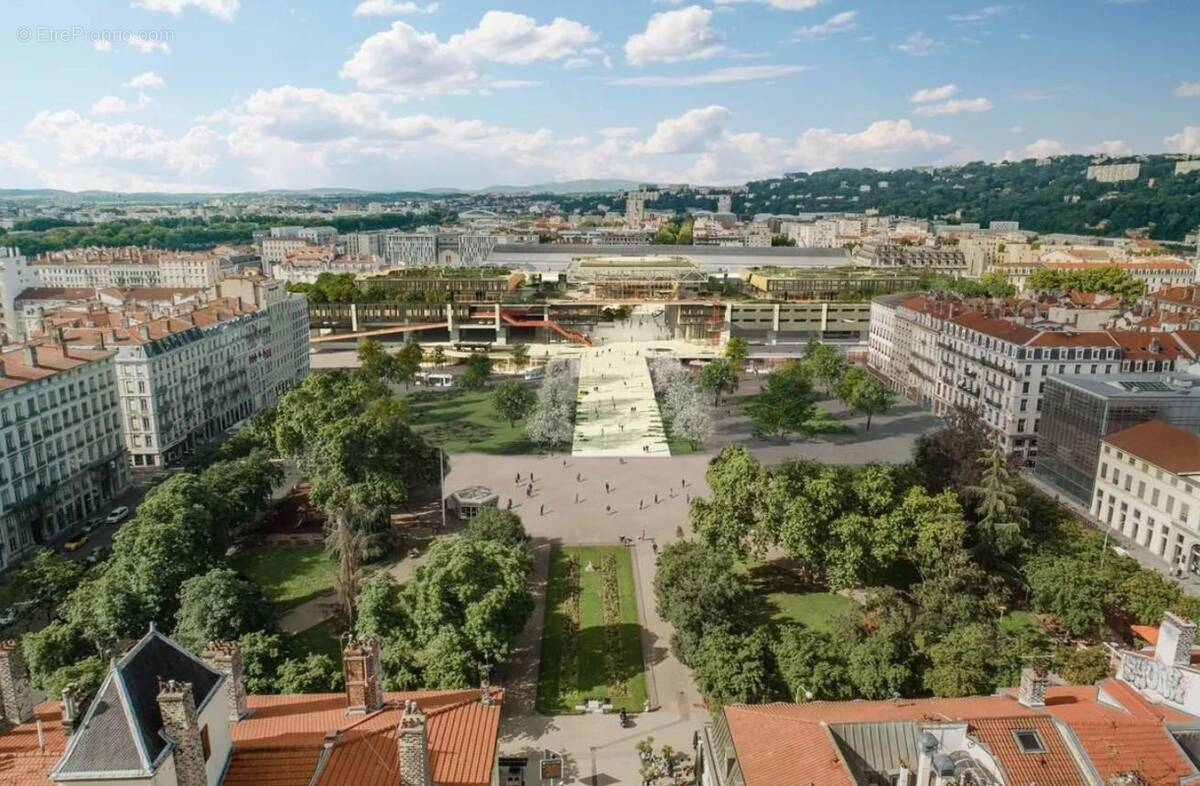   - Appartement à LYON-2E