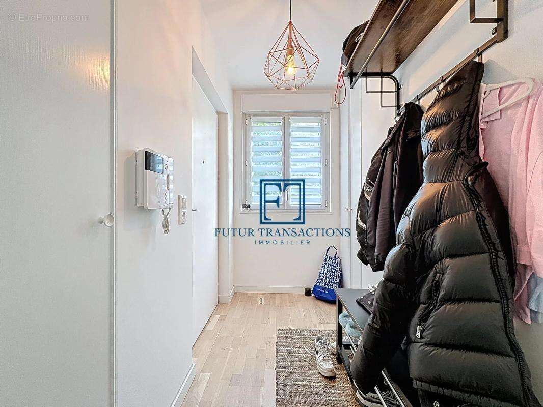 Appartement à MONTIGNY-LE-BRETONNEUX