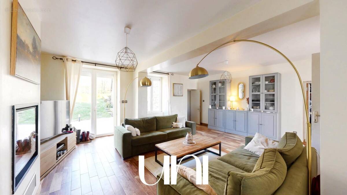 Maison à BALLEROY