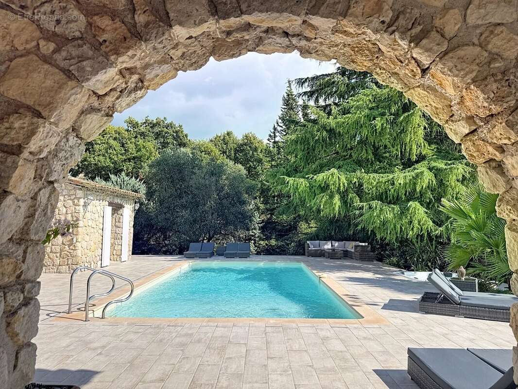 Maison à PEYMEINADE