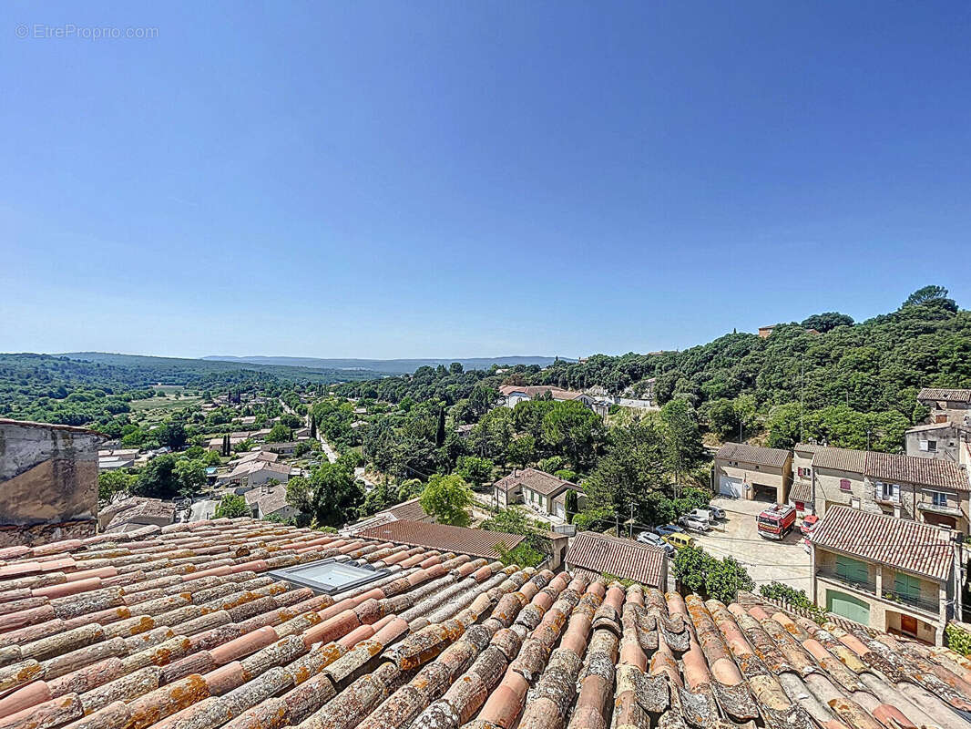 Maison à GINASSERVIS