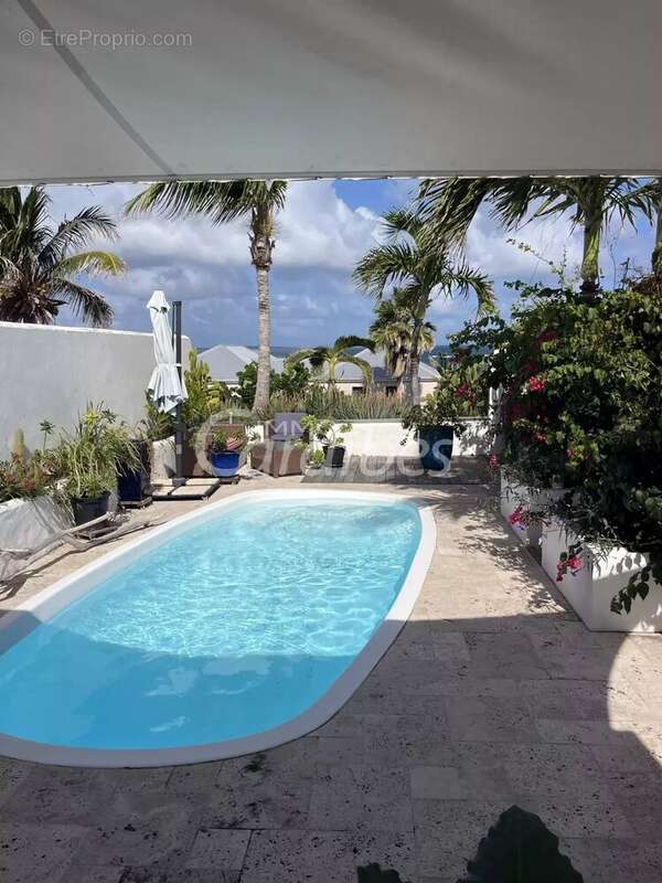 Maison à SAINT-MARTIN