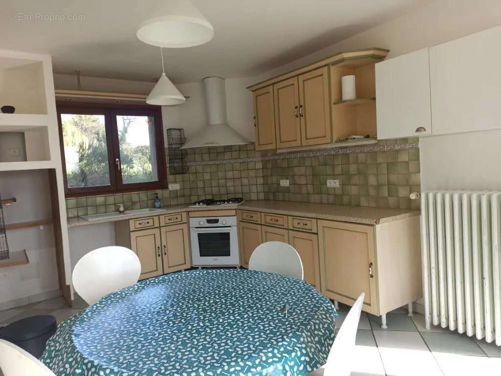 Maison à PLOUER-SUR-RANCE