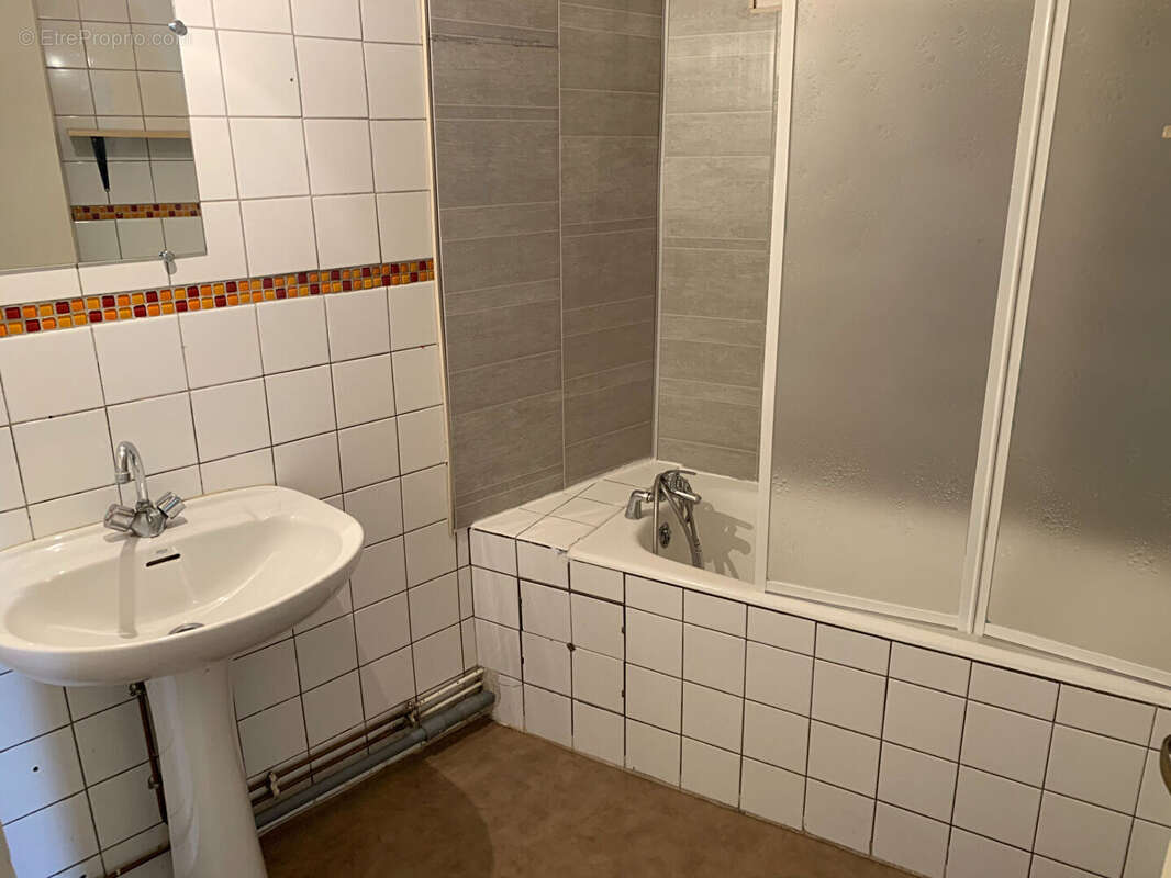 Appartement à CLAIRAC