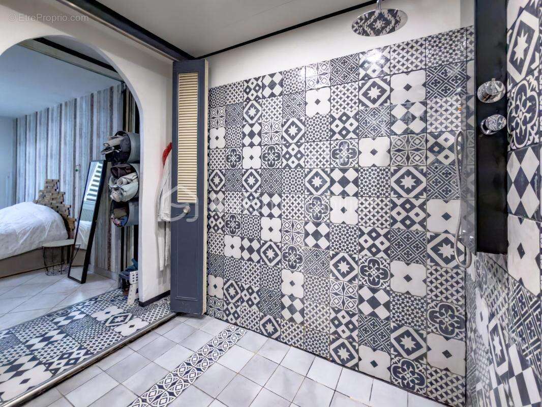 Une maison familiale d'exception, prête à accueillir vos plus beaux projets - photo 13