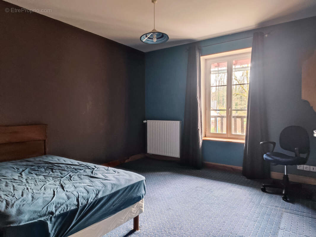 Maison à SAINT-HONORE-LES-BAINS