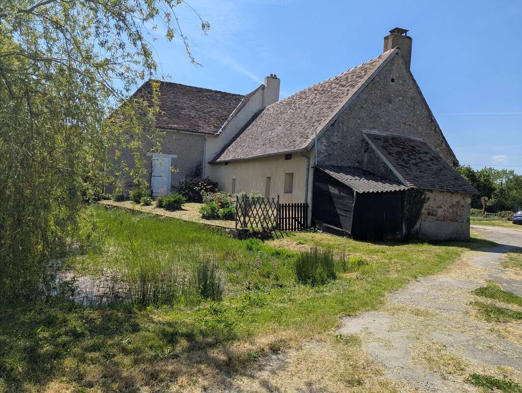 Maison à COULONGES
