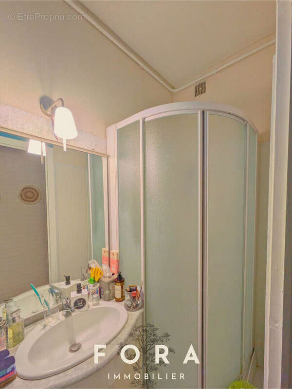 Appartement à CONDE-SUR-NOIREAU