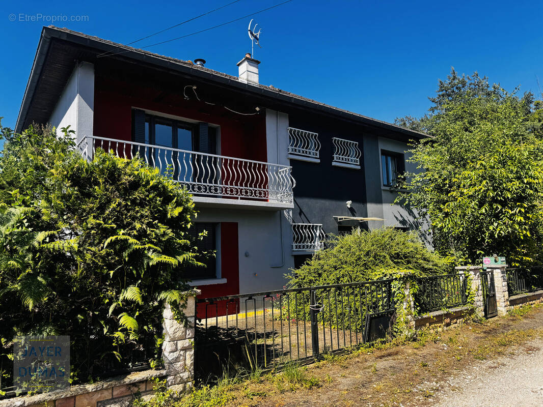 Maison à SAINT-MARCEL