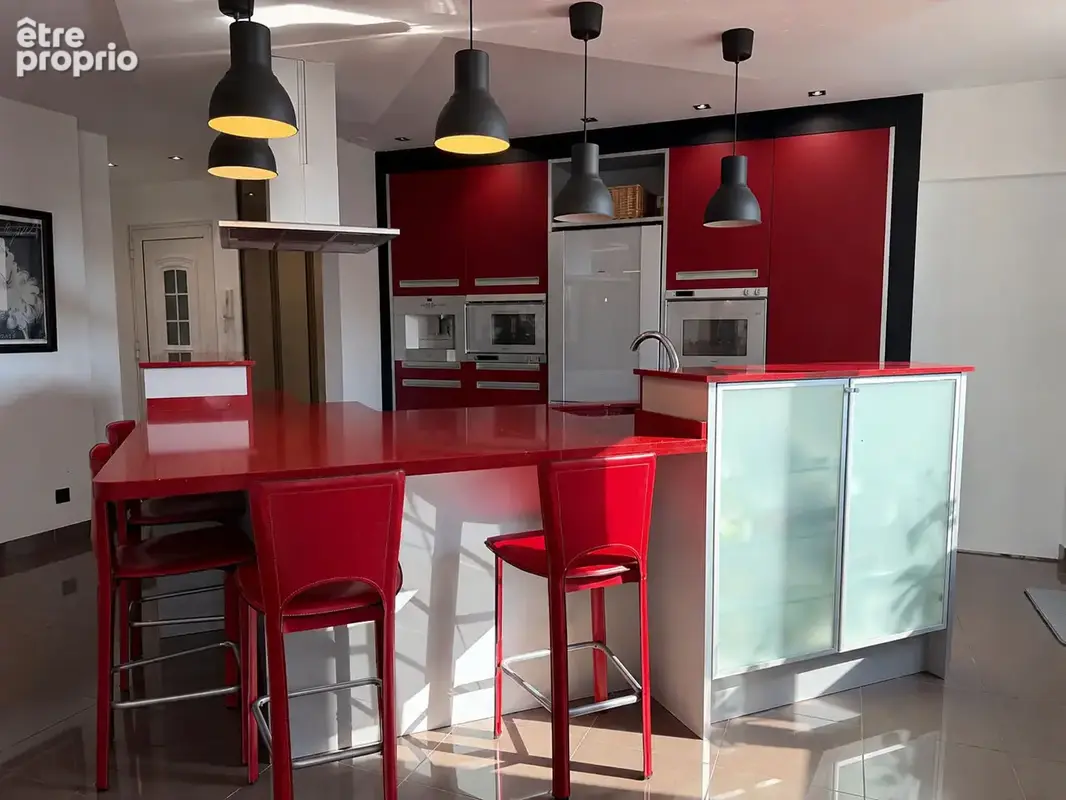Appartement centre ville Dole 200m² 4 chambres, Atelier, balcon proche gare - photo 3