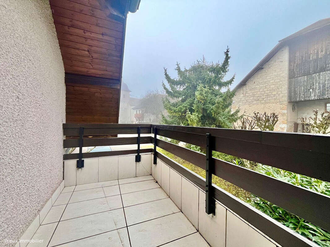 Appartement à QUINTAL