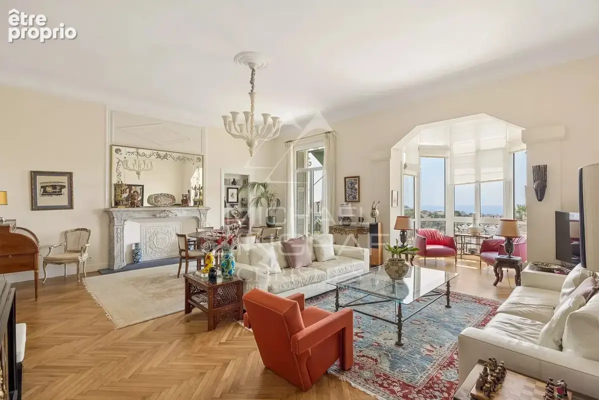 Résidence du Regina – Appartement emblématique de 165 m² avec vue mer - photo 3