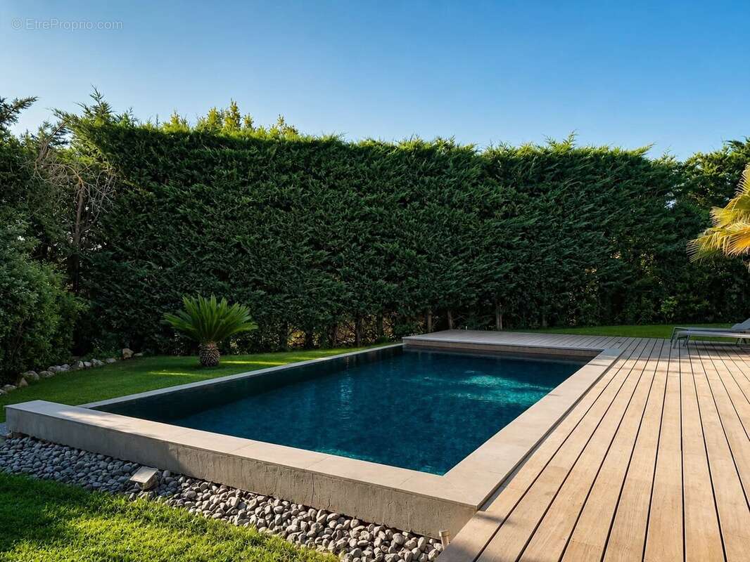 Maison à LA BOUILLADISSE