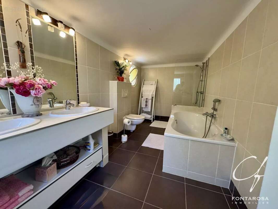 Maison à SAINT-RAPHAEL