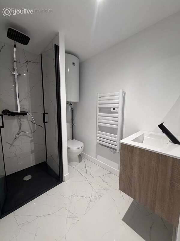 Appartement à DAMIGNY