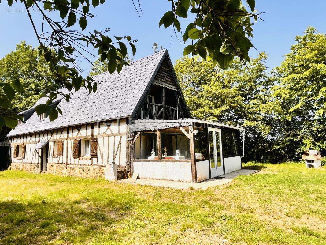 Maison à BEAUMESNIL