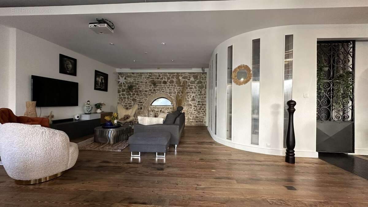 Maison à LA ROCHELLE