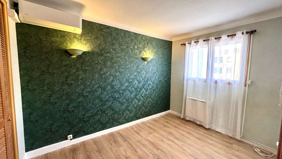 Appartement à SAINT-CYPRIEN