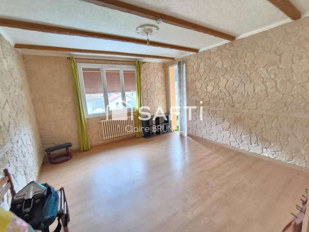 Photo 3 - Appartement à BESSEGES