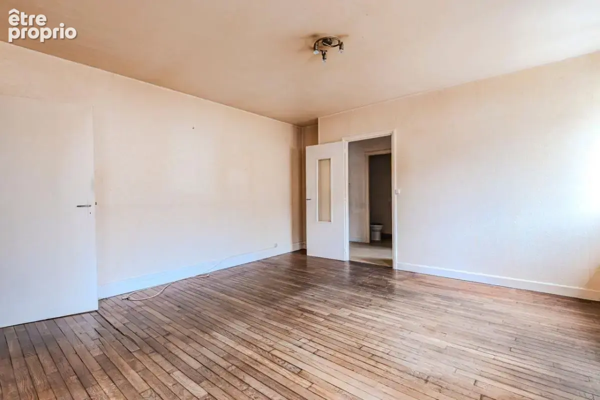 Appartement 4 pièces centre ville Vouziers 83 m2 - photo 4