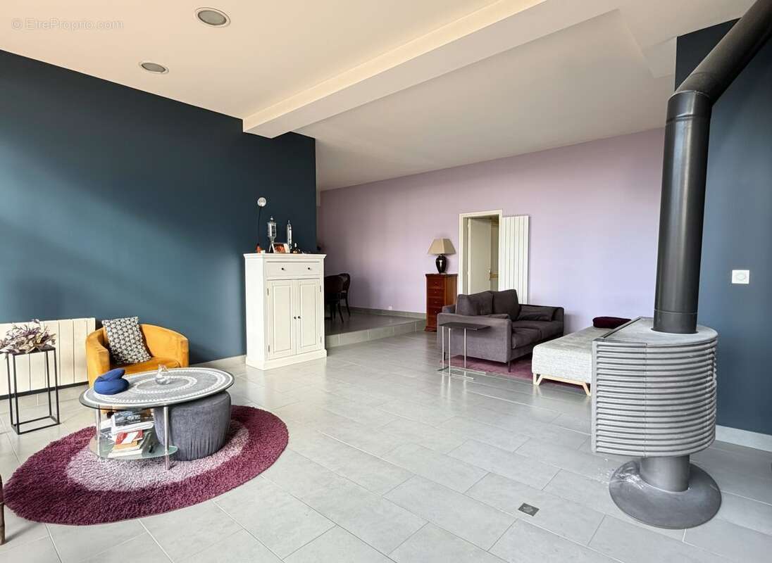 Maison à MONTLIGNON