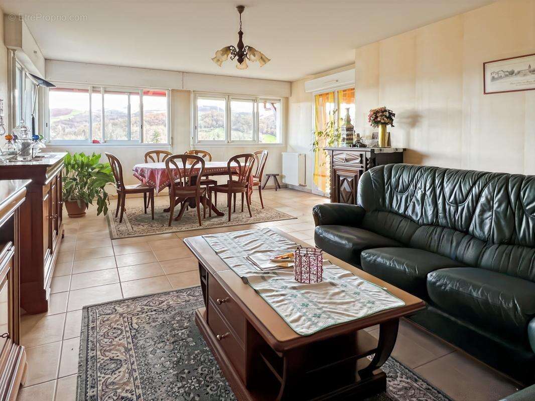 Appartement à CAMBO-LES-BAINS