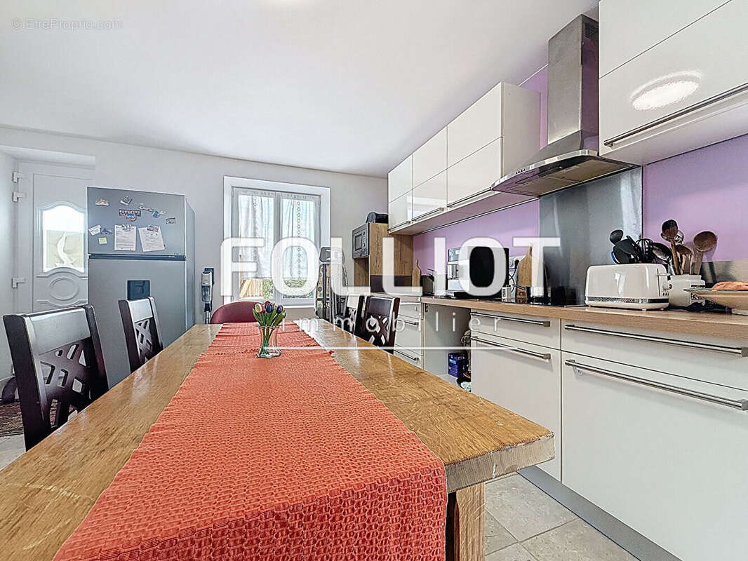 Maison à LES MOITIERS-D&#039;ALLONNE