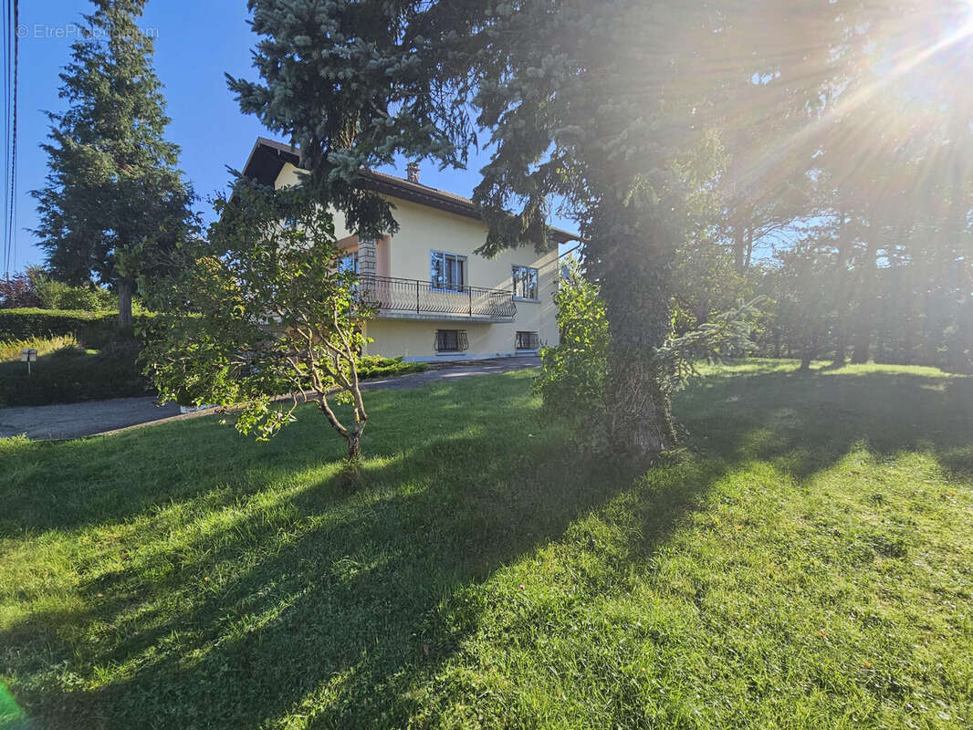 Maison à AVOUDREY