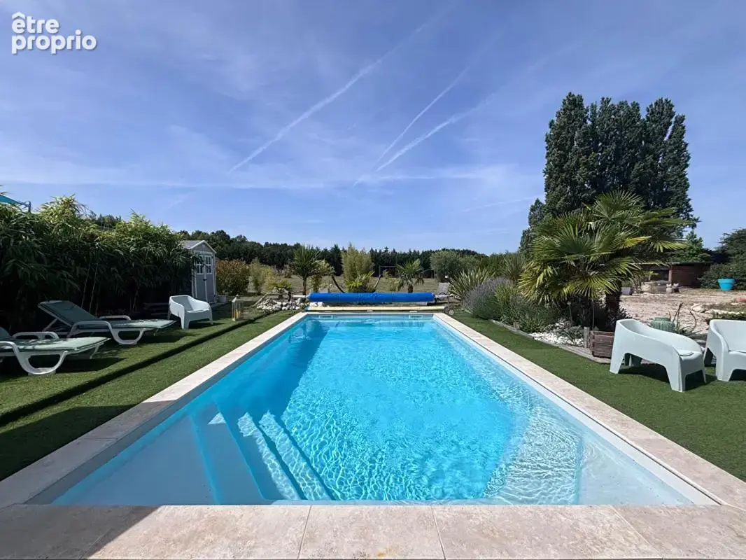 Propriété de caractère 7 pièce(s) 300 m2 - photo 2