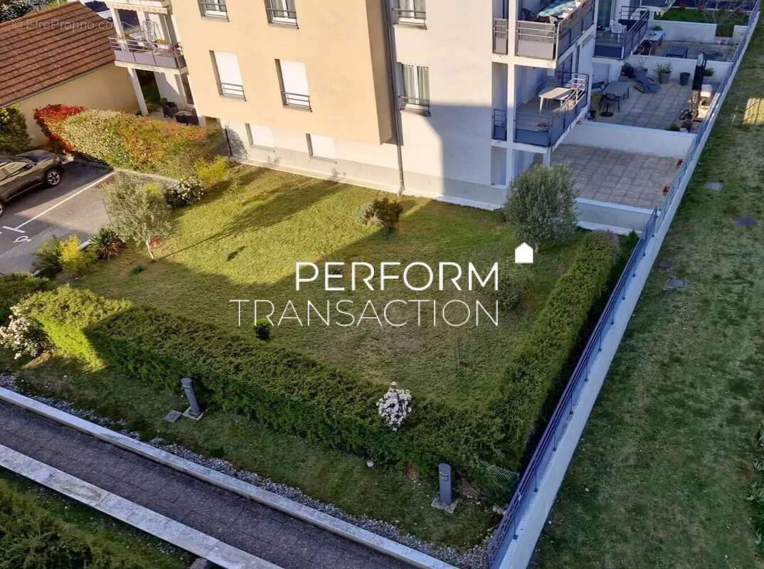 Appartement à RIVES