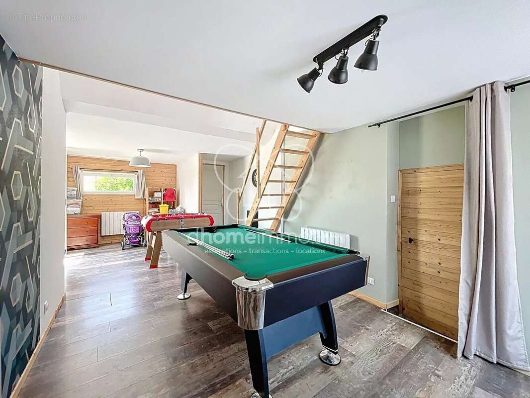 Maison à RAIMBEAUCOURT