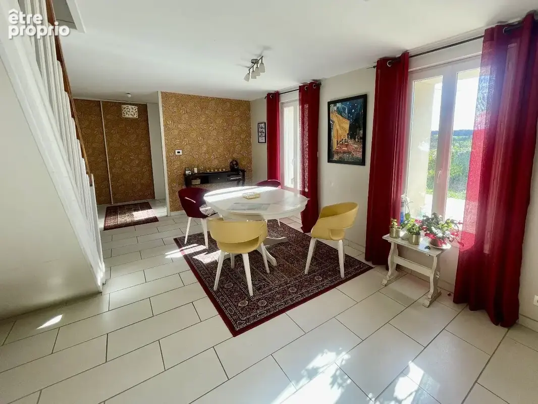Grande maison de 3 chambres et gîte attenant, pas de travaux, commerces à Aulnay à 4 km - photo 4