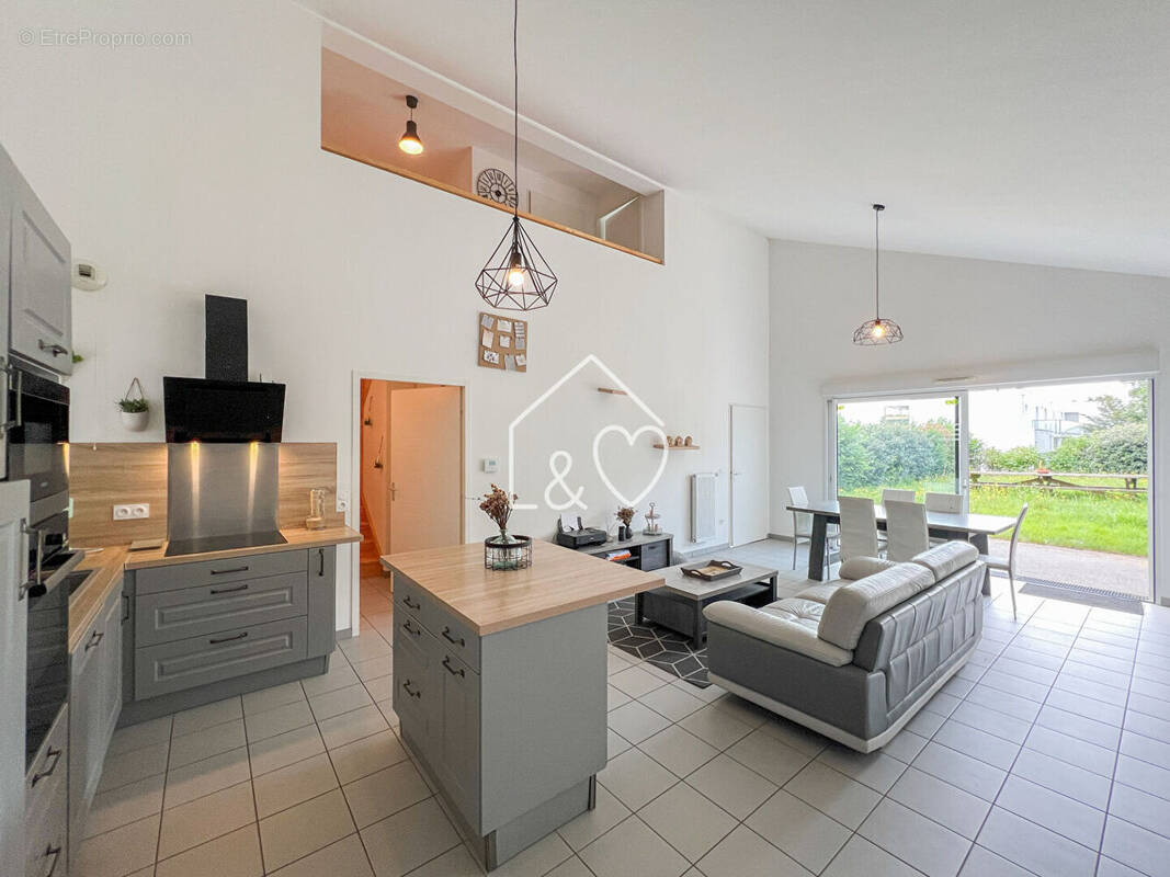 Maison à TALMONT-SAINT-HILAIRE