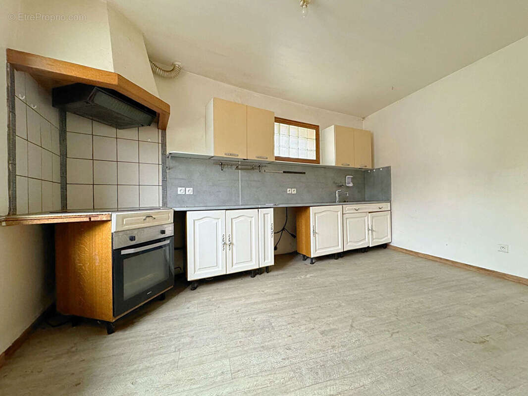 Appartement à SAINT-PIERRE-D'ALBIGNY