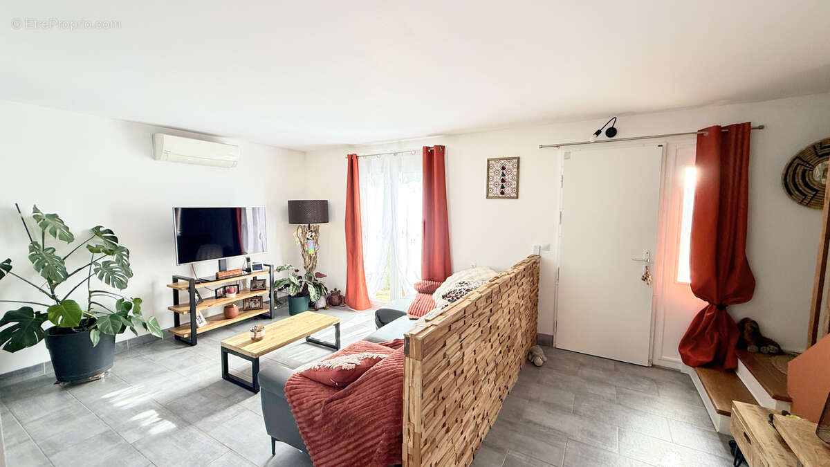 Maison familiale 4 chambres   130 m2   entièrement rénovée   terrain 515 m2 - photo 6