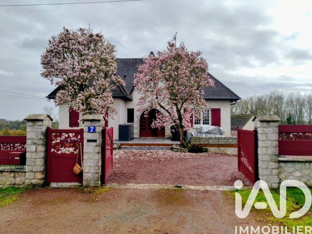 Photo 1 - Maison à BONNEVAL