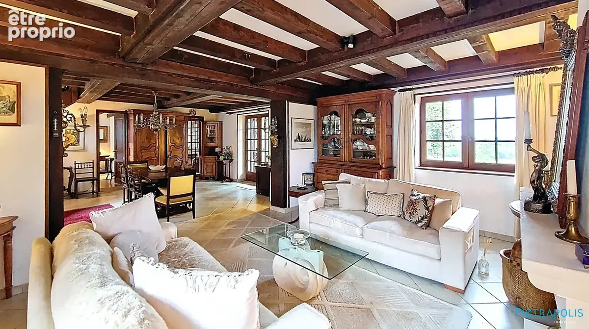Maison 6 pièces 155 m² à vendre à Charmoy (71710) - photo 2