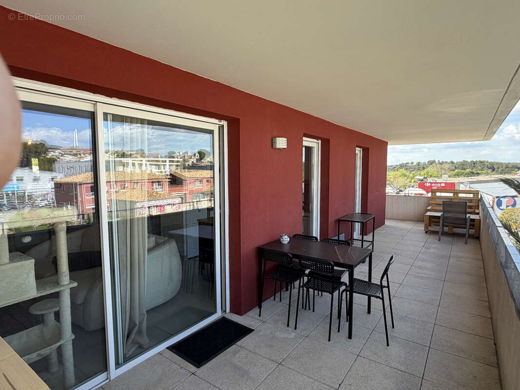 Appartement à LE CRES