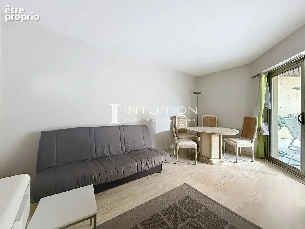 Cannes - Stanislas : Appartement 2 pièces en rez-de-jardin - photo 6