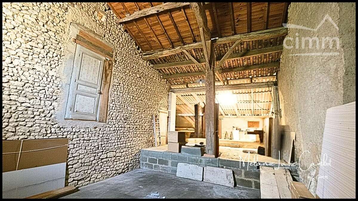 Maison à MIRAMBEAU