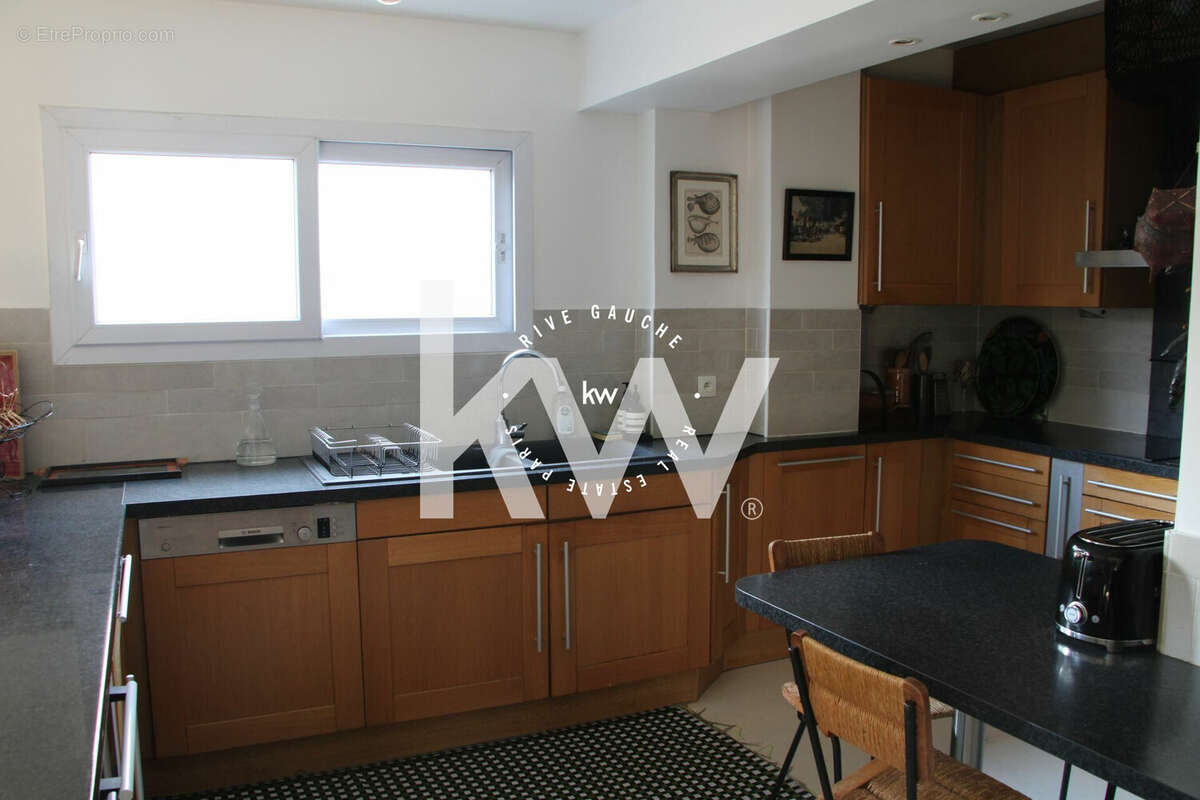 Maison 193 m² à Vanves  - photo 8