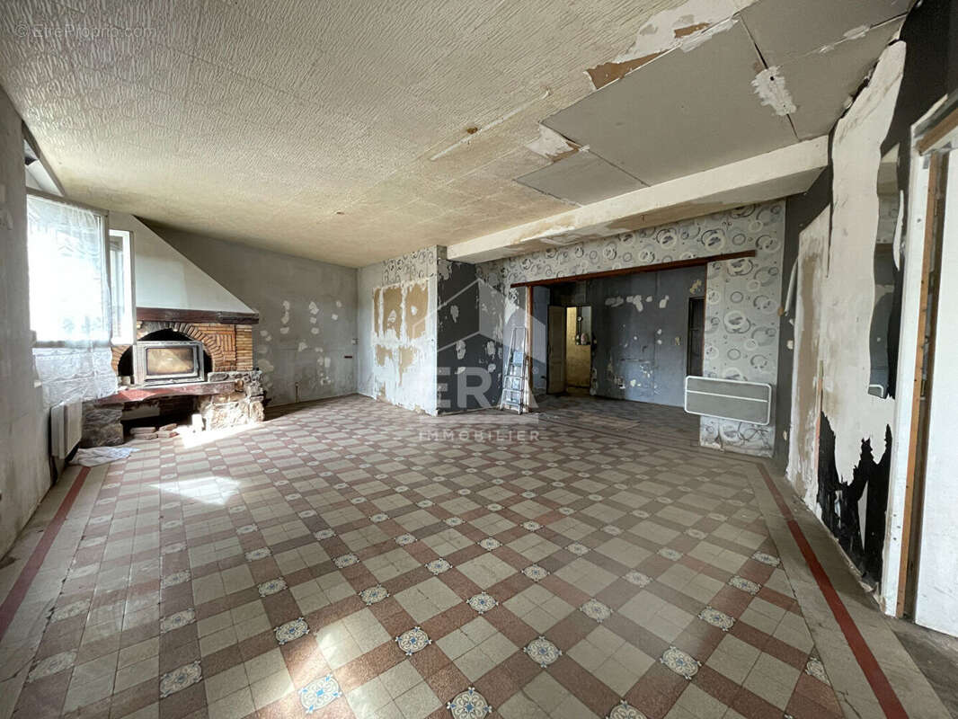 Maison à TERGNIER