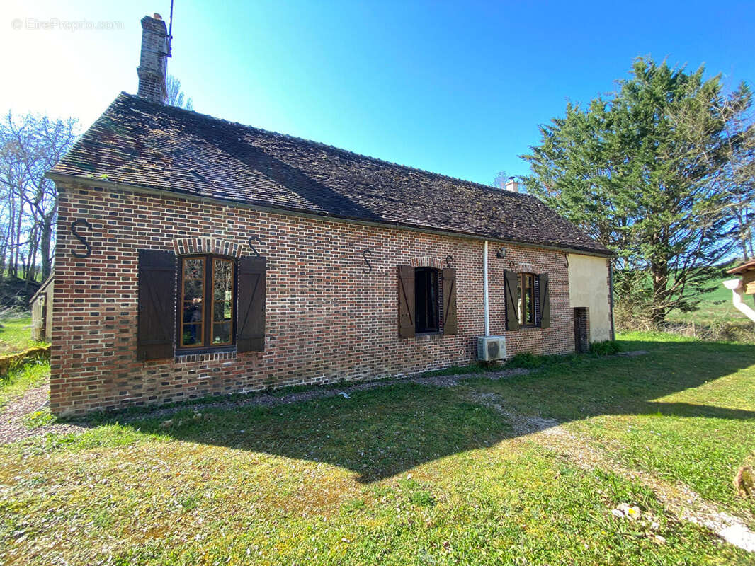 Maison à CHARNY