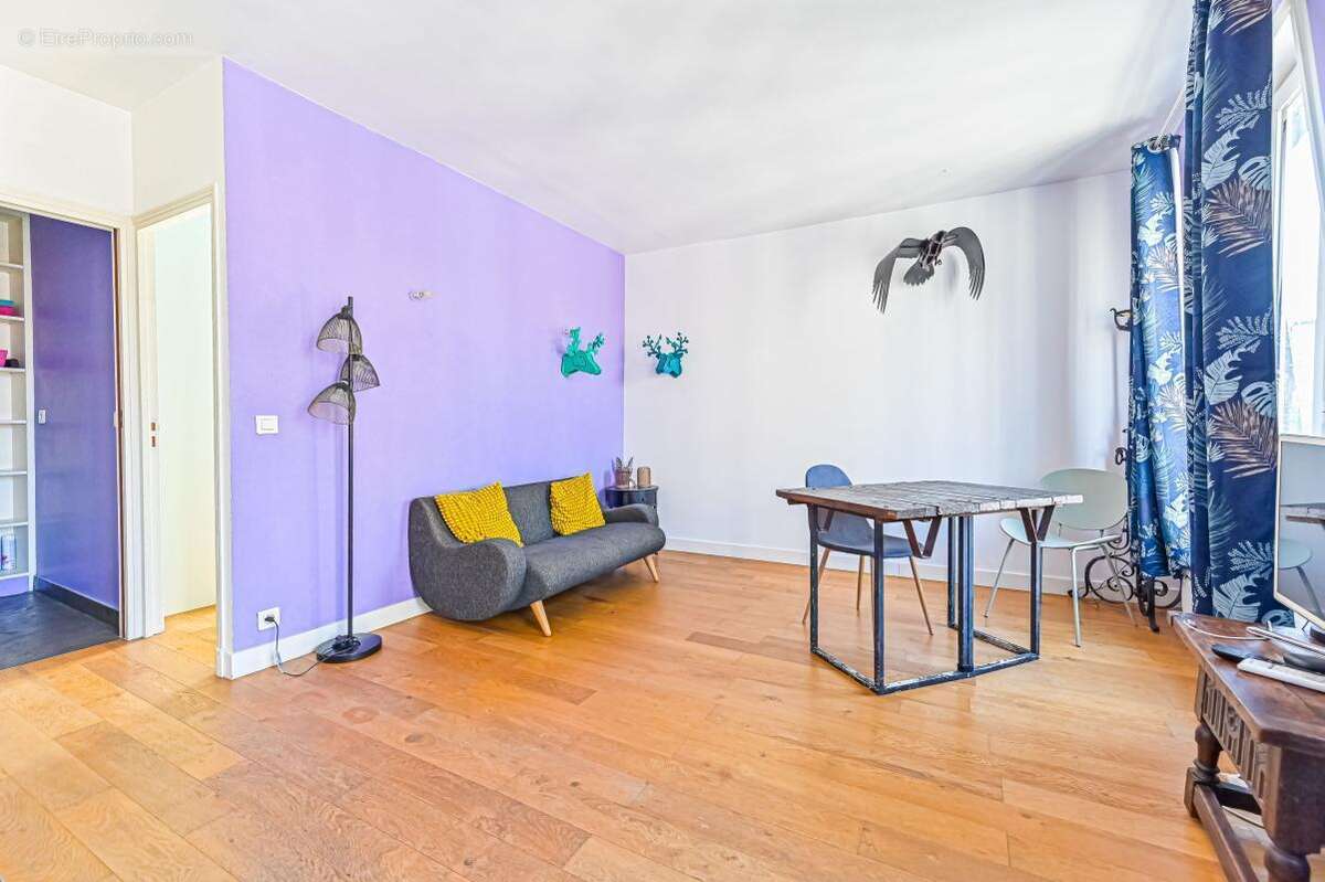 Appartement à PARIS-11E