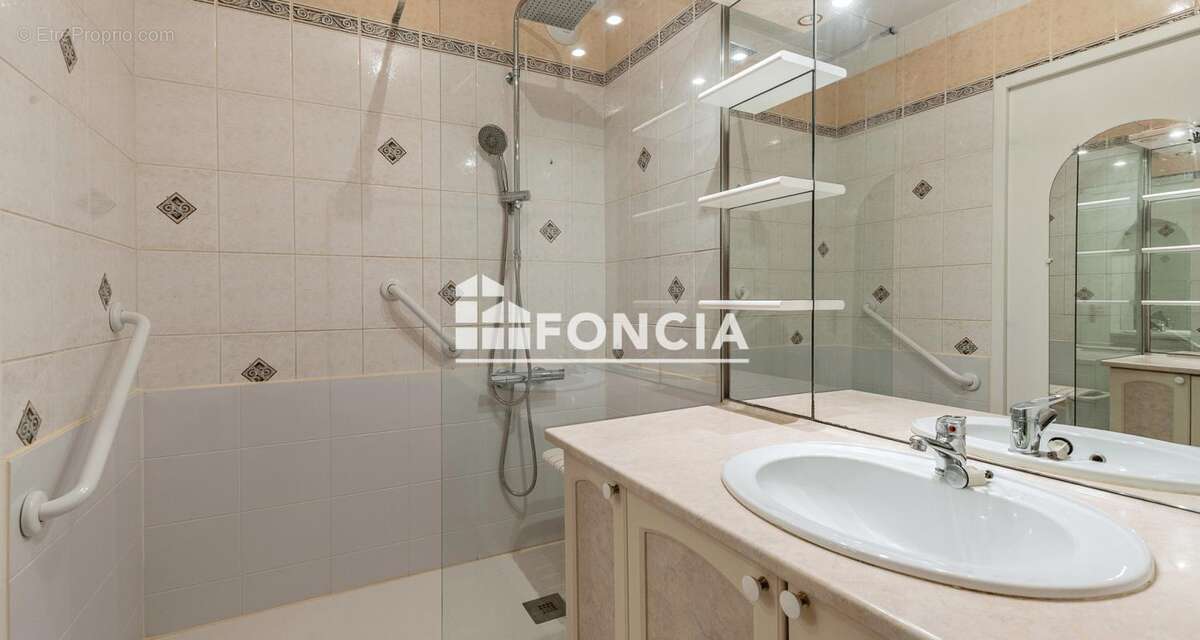 Appartement à SOTTEVILLE-LES-ROUEN