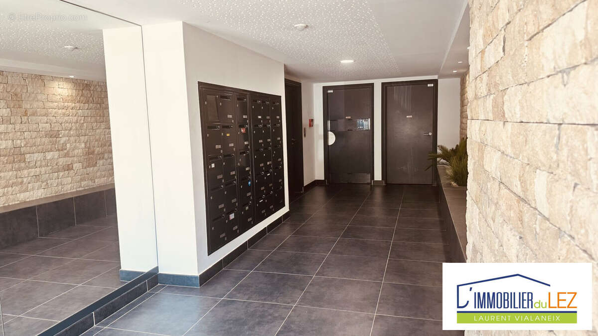 Appartement 42 m² à Le Grau-Du-Roi  - photo 9