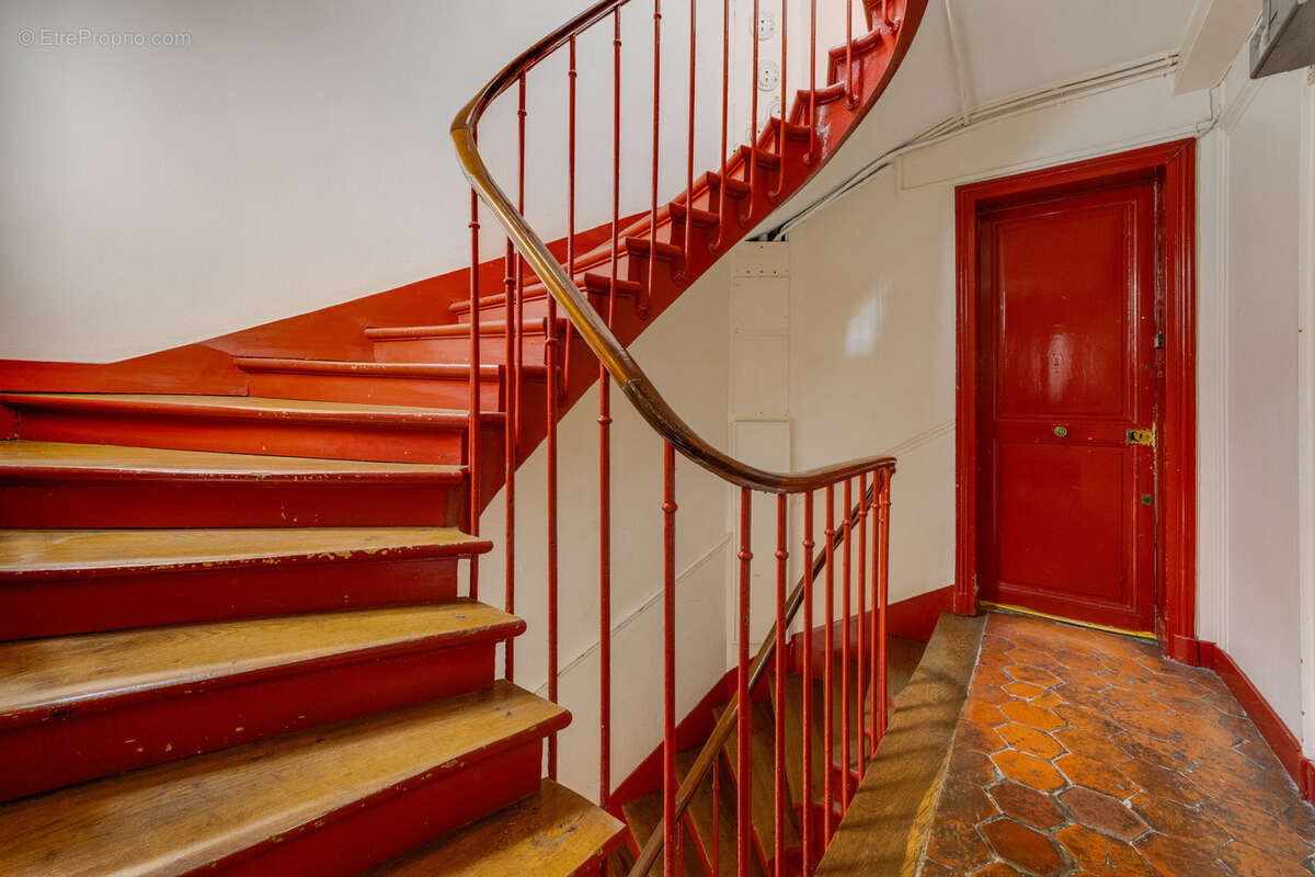 Appartement à PARIS-11E